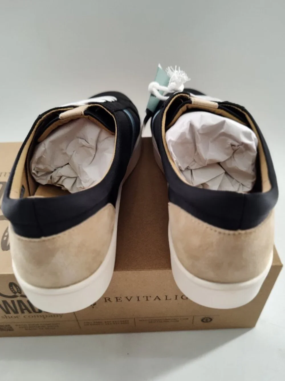 Women's Waco Shoe Company Shiloh Sneakers Size 10D Black              P#683@CMK